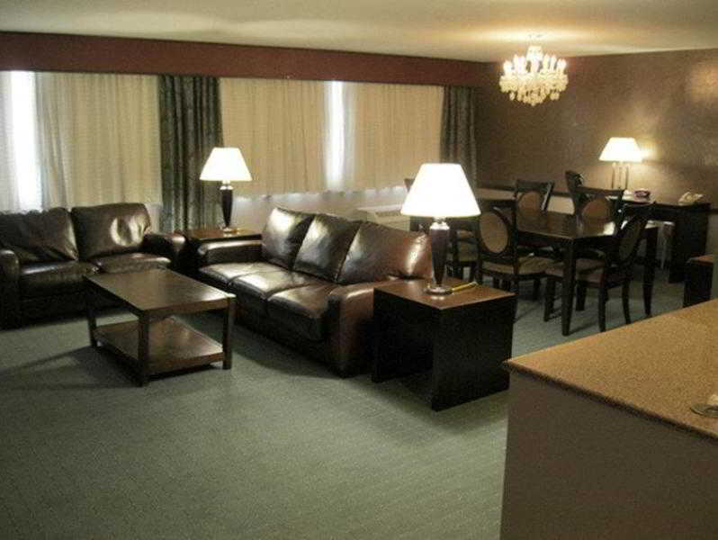 Causeway Bay Hotel Lansing Étterem fotó