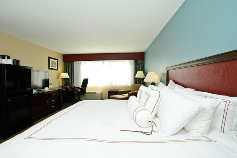Causeway Bay Hotel Lansing Kültér fotó