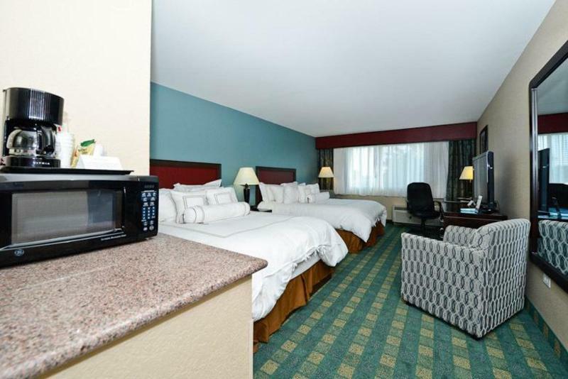 Causeway Bay Hotel Lansing Kültér fotó